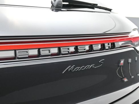 New 2026 Porsche Macan S AWD/4WD image 14