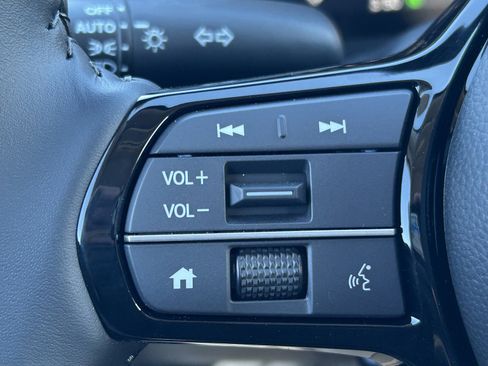 New 2026 Honda HR-V EX-L image 16