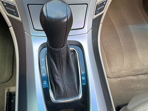 Used 2013 Cadillac CTS Luxury RWD image 42