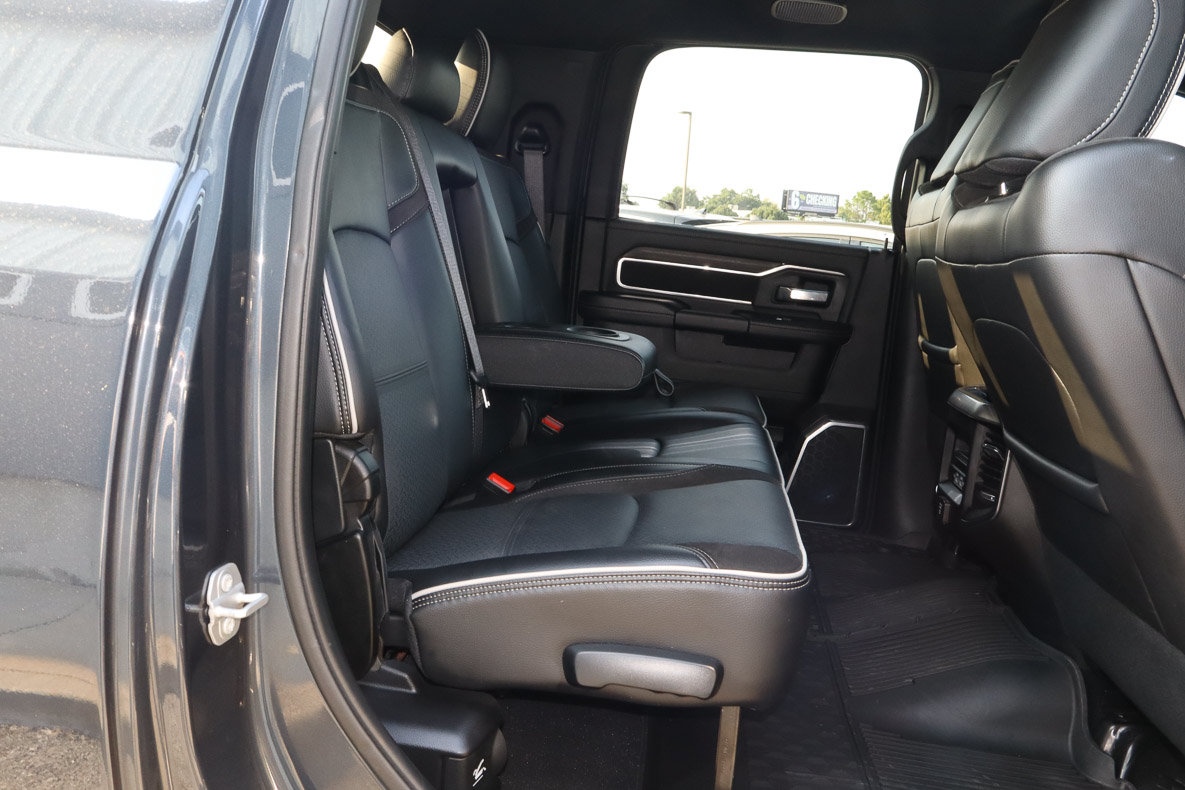 Used 2025 RAM 2500 Laramie AWD/4WD image 23