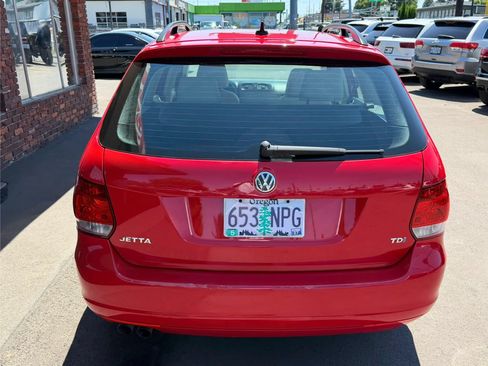 Used 2014 Volkswagen Jetta TDI FWD image 5