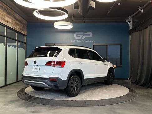 Used 2022 Volkswagen Taos S image 3