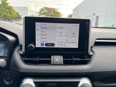 Used 2024 Toyota RAV4 XLE image 18