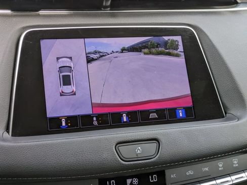 Used 2023 Cadillac XT4 Premium Luxury w/ Enhanced Visibility Package FWD image 25