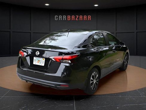 Used 2020 Nissan Versa S image 5