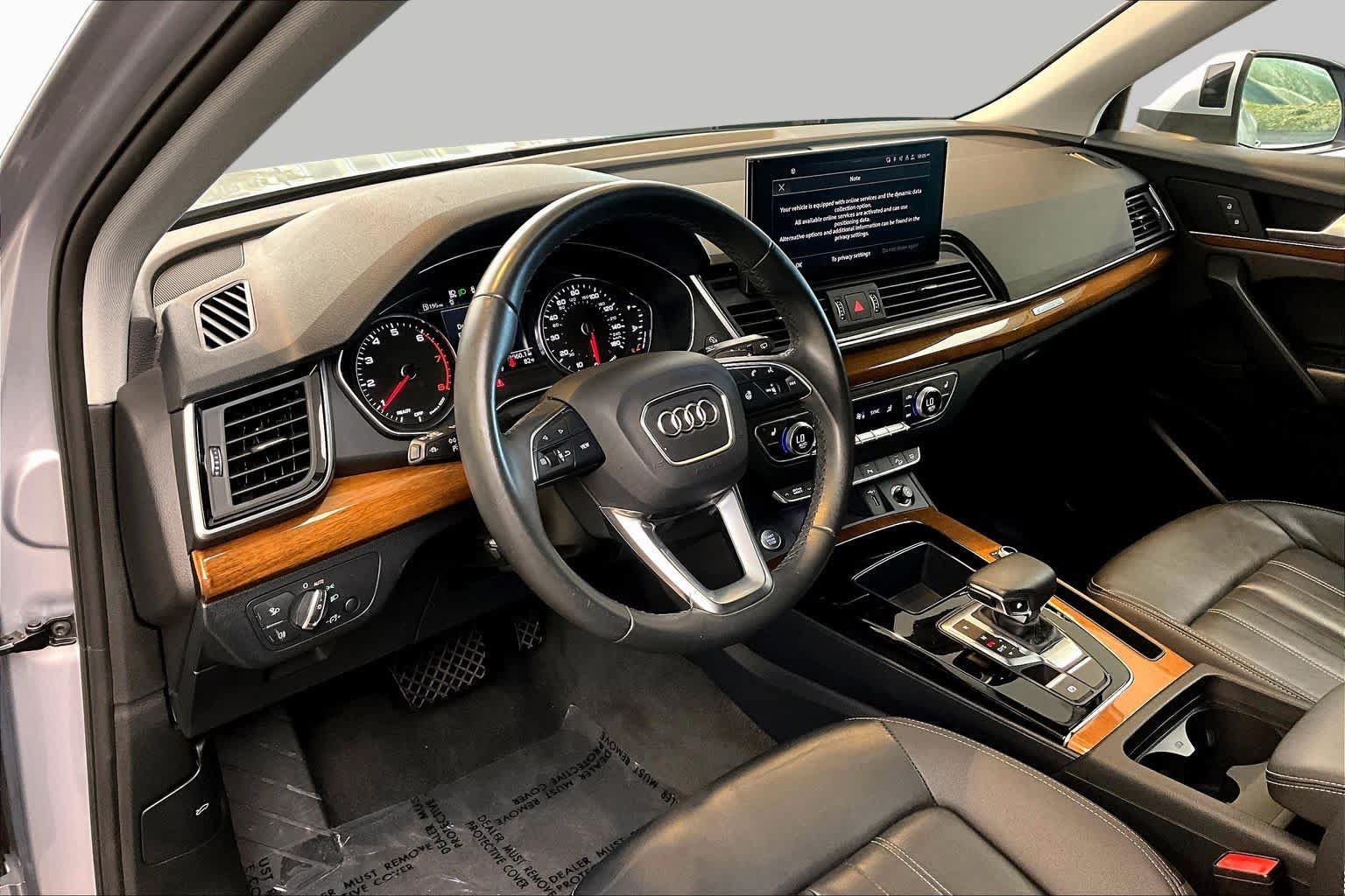 Used 2024 Audi Q5 2.0T Premium AWD/4WD image 17