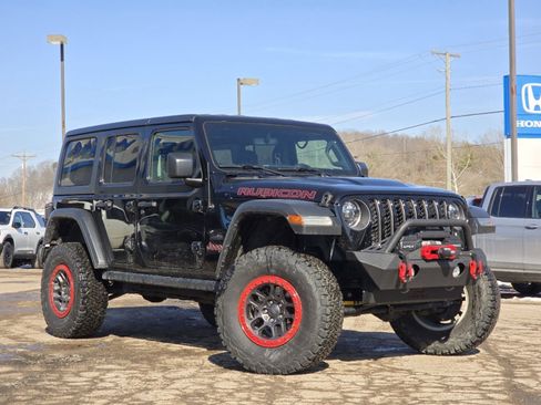 Used 2023 Jeep Wrangler Unlimited Rubicon w/ Xtreme 35 Tire Package image 2