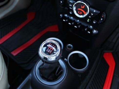 Used 2011 MINI Cooper John Cooper Works FWD image 17