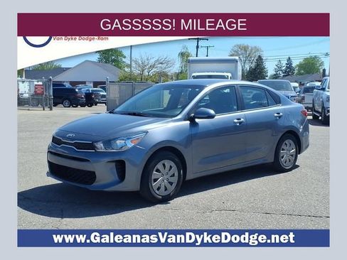 Used 2019 Kia Rio S FWD image 1