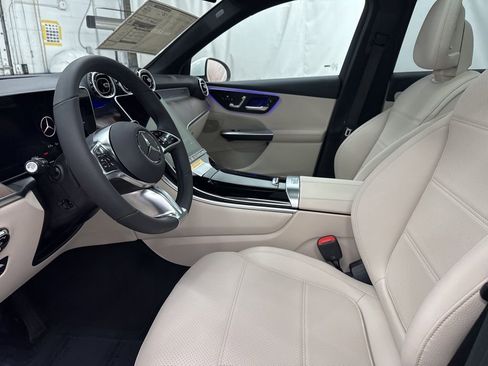 New 2026 Mercedes-Benz GLC 300 4MATIC image 14
