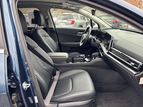 Used 2024 Kia Sportage EX w/ EX Premium Package image 16