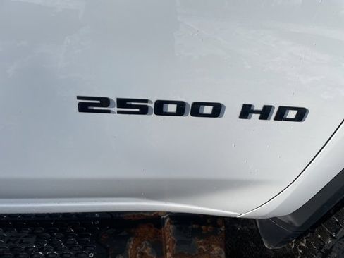 Used 2020 Chevrolet Silverado 2500 LT w/ All Star Edition image 4