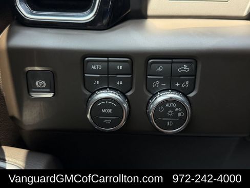 Used 2026 GMC Sierra 1500 Denali AWD/4WD image 24