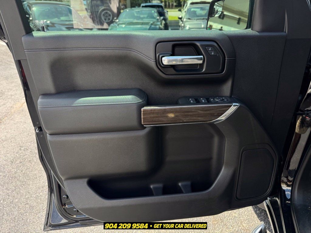 Used 2021 Chevrolet Silverado 1500 LT RWD image 18