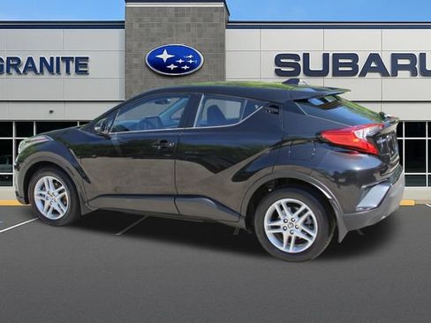 Used 2020 Toyota C-HR LE FWD image 8