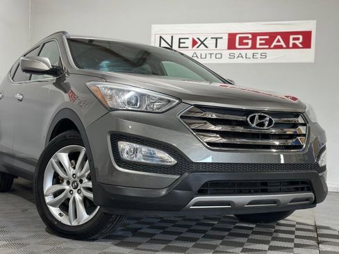 Used 2013 Hyundai Santa Fe Sport 2.0T image 3