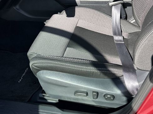 Certified 2025 Subaru Outback Premium w/ Popular Package #1A image 21