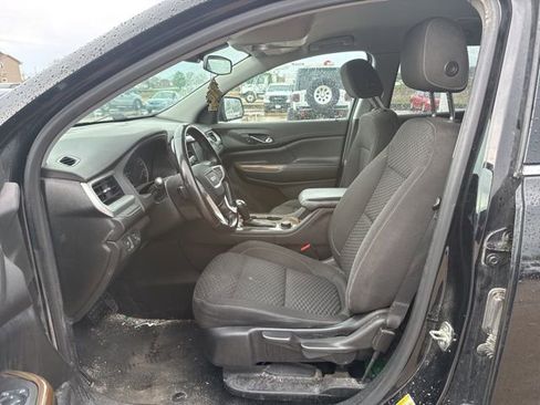 Used 2019 GMC Acadia SLE image 10