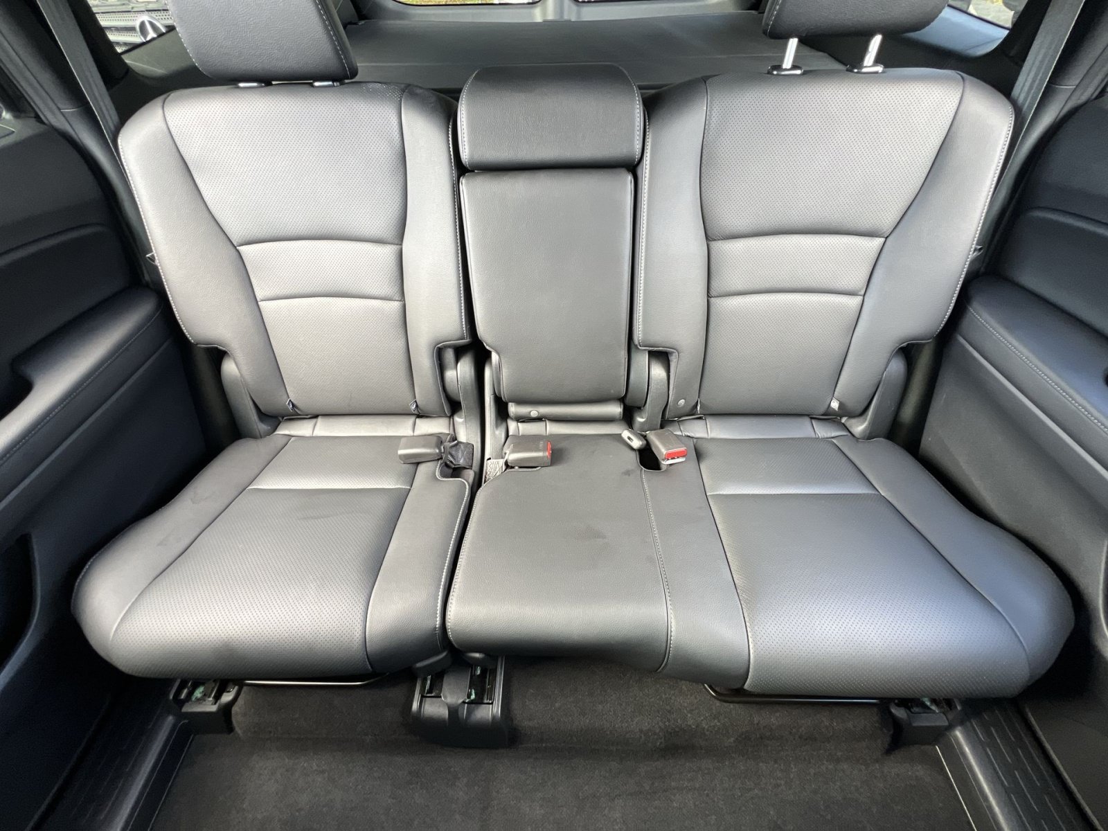 Used 2024 Honda Passport EX-L image 15