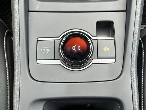 Used 2025 Volkswagen Tiguan SE R-Line AWD/4WD image 22