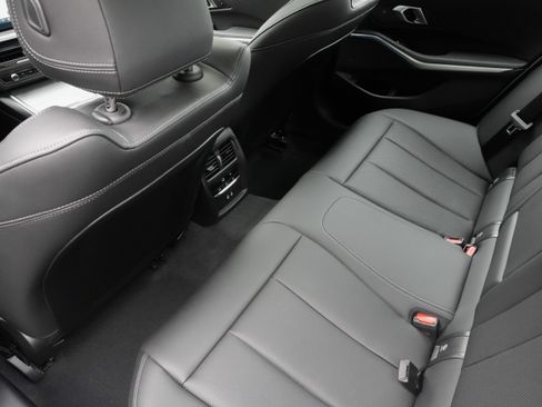Certified 2025 BMW M340i RWD image 33