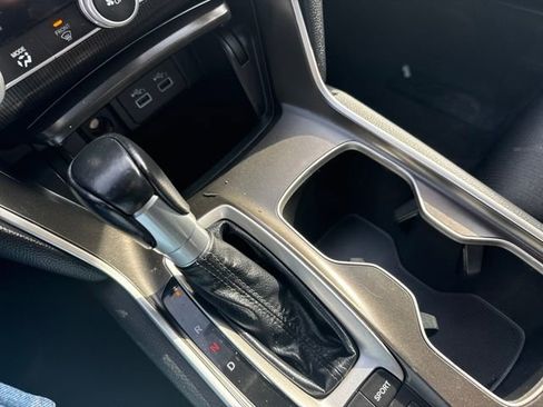 Used 2021 Honda Accord Sport image 28