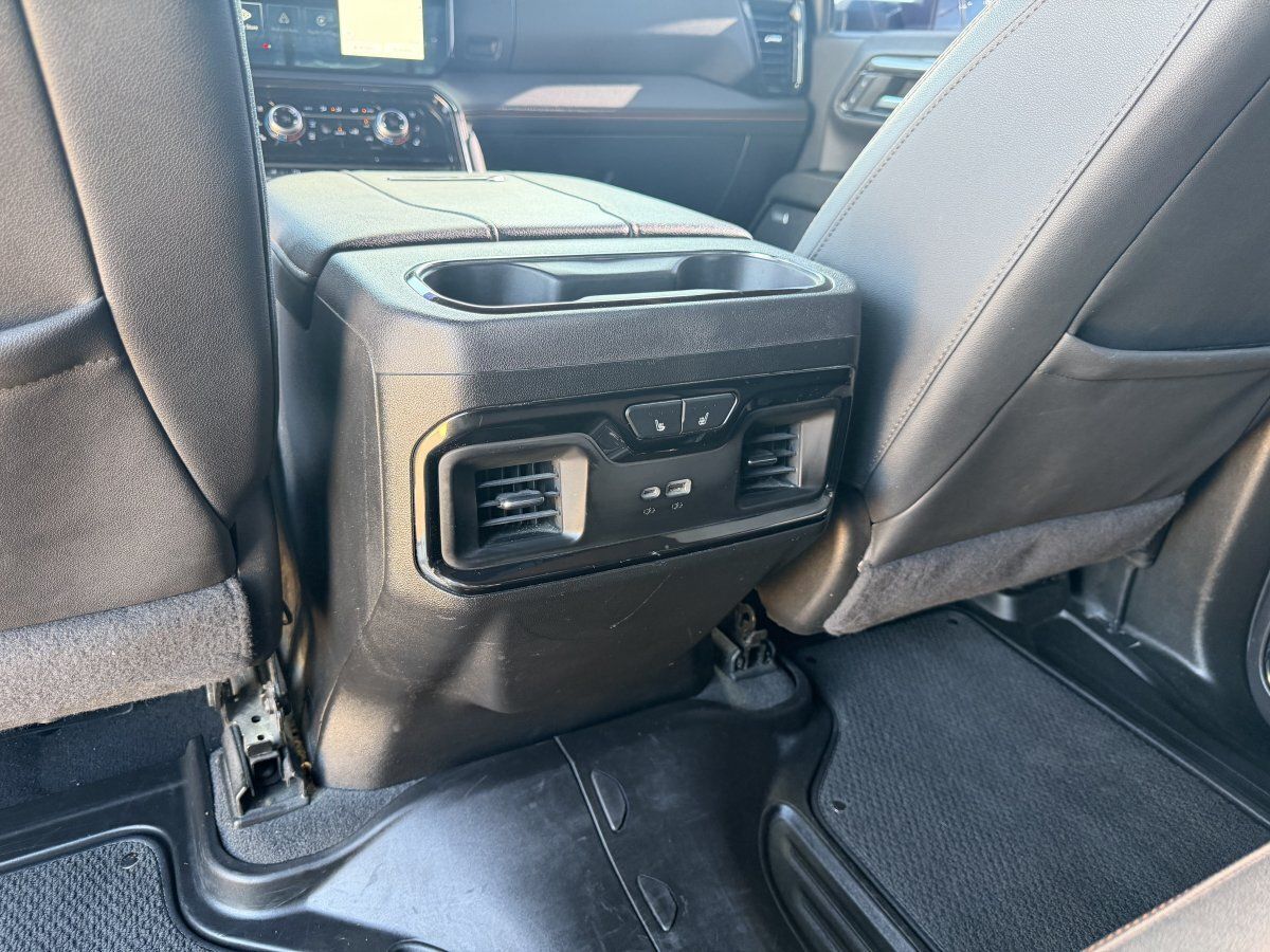 Used 2024 GMC Sierra 2500 AT4 w/ AT4 Premium Plus Package AWD/4WD image 33