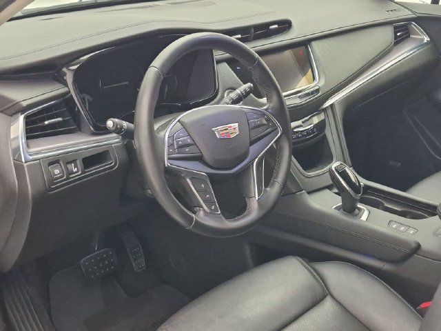 Used 2019 Cadillac XT5 Luxury AWD/4WD image 9