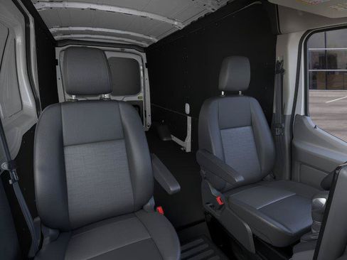 New 2026 Ford Transit 250 148 Medium Roof w/ Load Area Protection Package RWD image 10