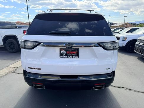 Used 2021 Chevrolet Traverse Premier w/ Redline Edition AWD/4WD image 5