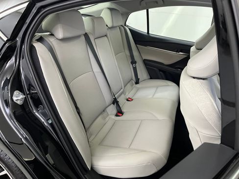 Used 2026 Toyota Camry XLE image 21