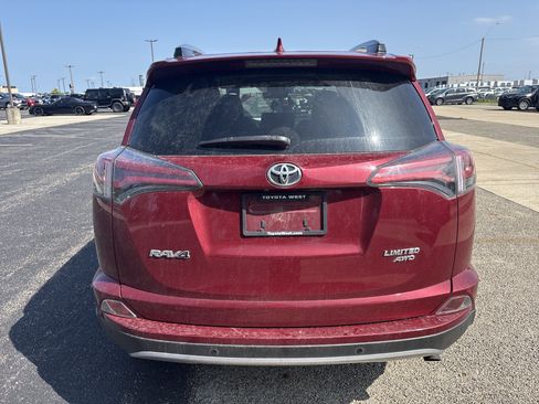 Used 2018 Toyota RAV4 Limited w/ Advanced Technology Package AWD/4WD image 4