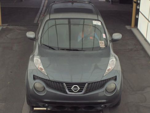 Used 2013 Nissan Juke SL w/ Sport Pkg AWD/4WD image 2