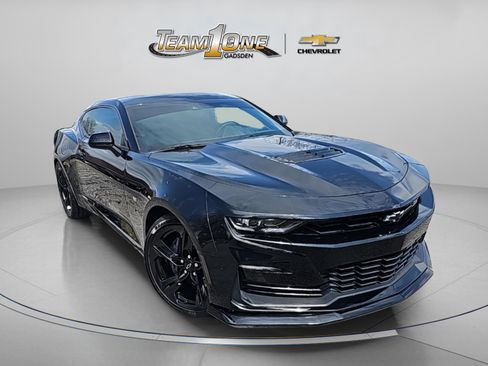 Used 2021 Chevrolet Camaro SS image 1
