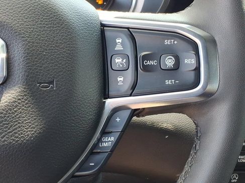 Used 2025 RAM 1500 Laramie w/ Night Edition AWD/4WD image 9