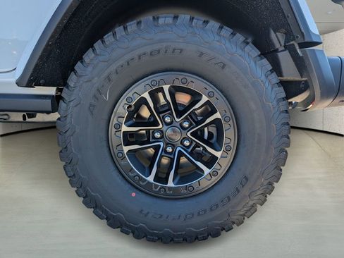 New 2026 Jeep Wrangler Unlimited Rubicon image 6