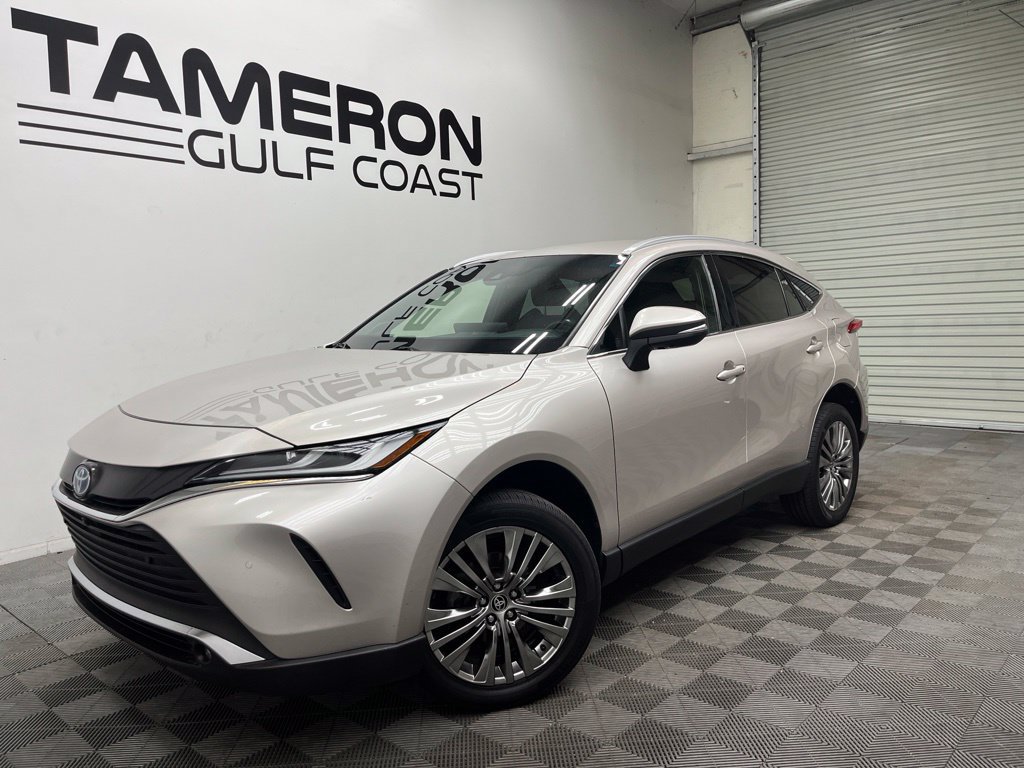 Used 2022 Toyota Venza Limited AWD/4WD image 2