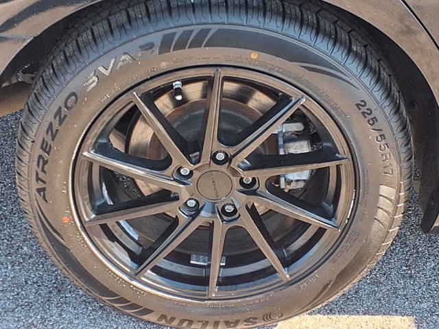 Used 2015 INFINITI Q40 w/ Moonroof Package RWD image 10