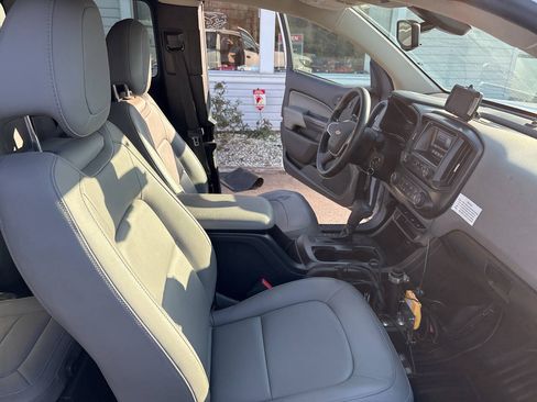 Used 2016 Chevrolet Colorado W/T w/ WT Convenience Package RWD image 19