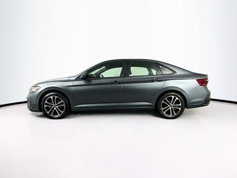 Used 2023 Volkswagen Jetta Sport FWD image 4