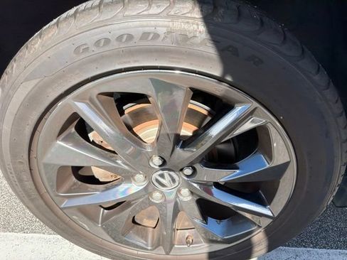 Used 2020 Acura MDX SH-AWD image 10