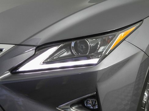 Used 2017 Lexus RX 350 FWD image 4