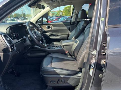 Certified 2023 Kia Sorento X-Line EX AWD/4WD image 11