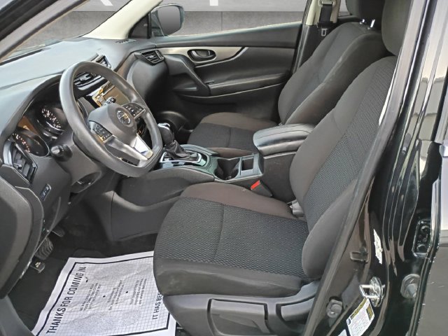 Used 2022 Nissan Rogue Sport S FWD image 19