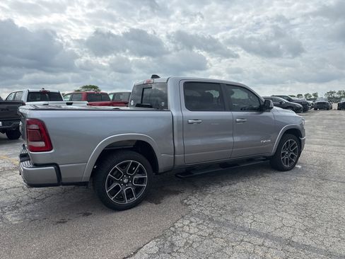 Used 2019 RAM 1500 Laramie AWD/4WD image 6