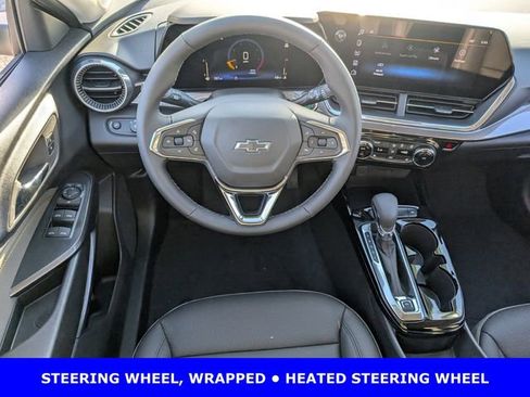 Used 2025 Chevrolet Trax ACTIV w/ Driver Confidence Package image 7