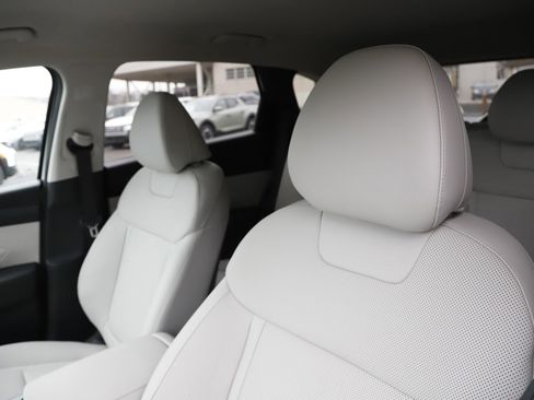 New 2026 Hyundai Tucson SEL image 16