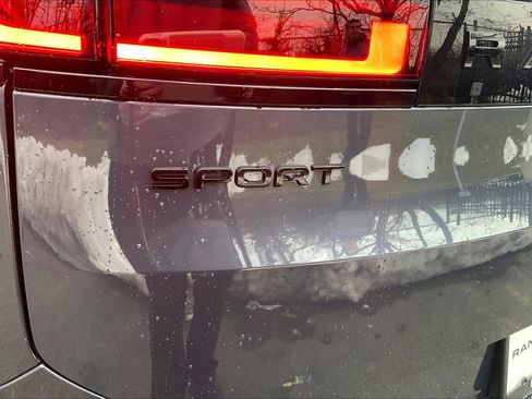 New 2026 Land Rover Range Rover Sport Dynamic SE image 15