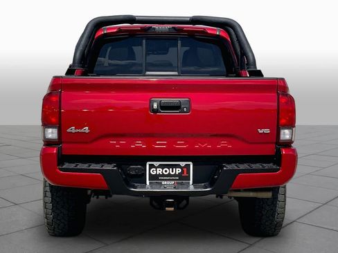 Used 2023 Toyota Tacoma SR AWD/4WD image 5