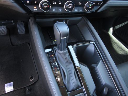 Certified 2024 Honda Accord Touring image 20